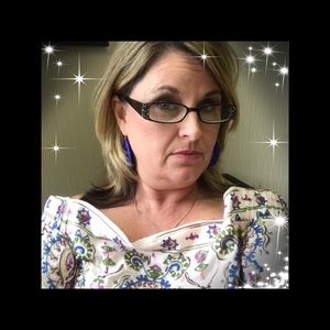 Meet your Posher, Pam